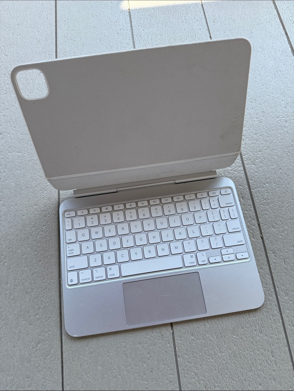 Apple IPad Pro 11” Tablet Keyboard Case with Trackpad